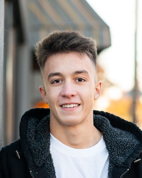Isaiah Schell, founder and craftsman of SymphonyEars